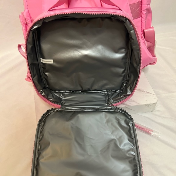 *New* Steve Madden (Madden Girl) Pink Backpack and Lunch Box Set - Picture 13 of 16